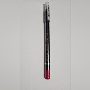 New sealed loreal paris colour riche matte Lip Liner 108 best mattes